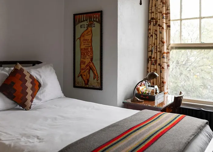 Hotel Congress 3*